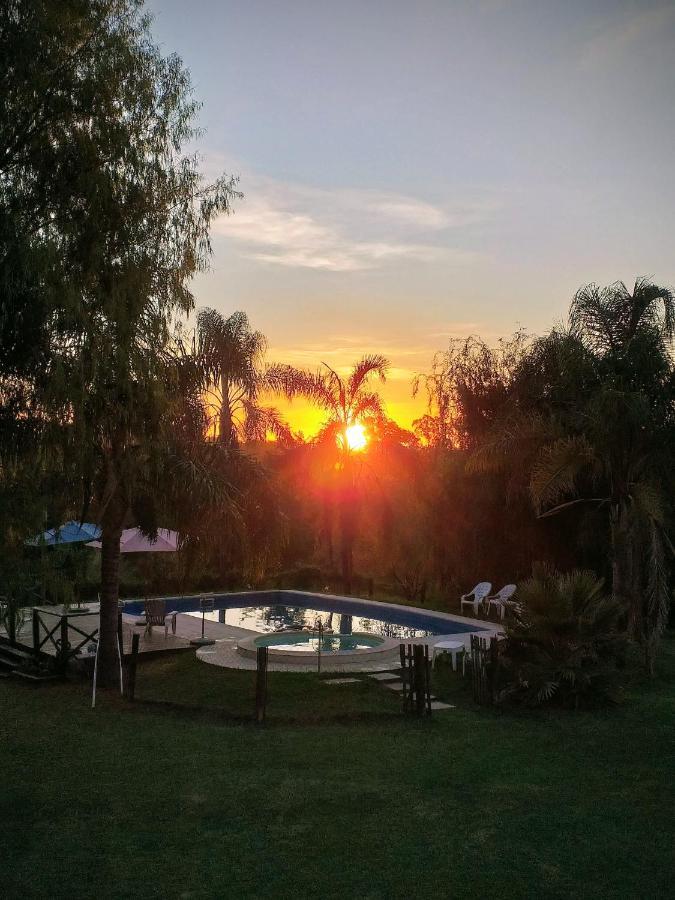 Del Paraiso *